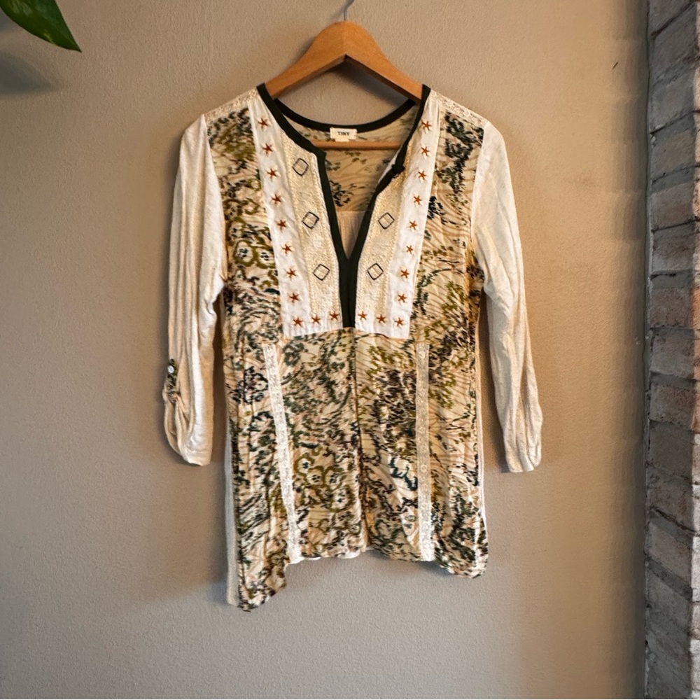 ANTHRO | Tiny Boho Blouse‎